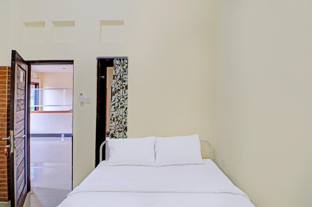 Oyo 91864 Holistic Stay Jimbaran Εξωτερικό φωτογραφία
